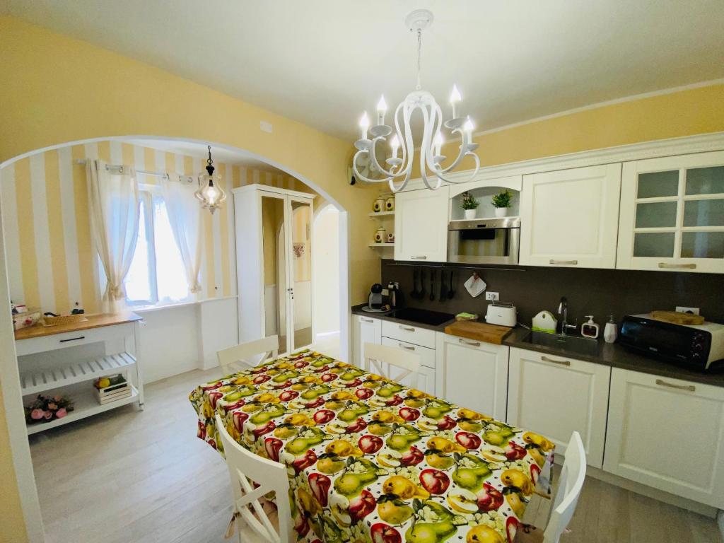 Apartment with 2 bedrooms and terrace image 7