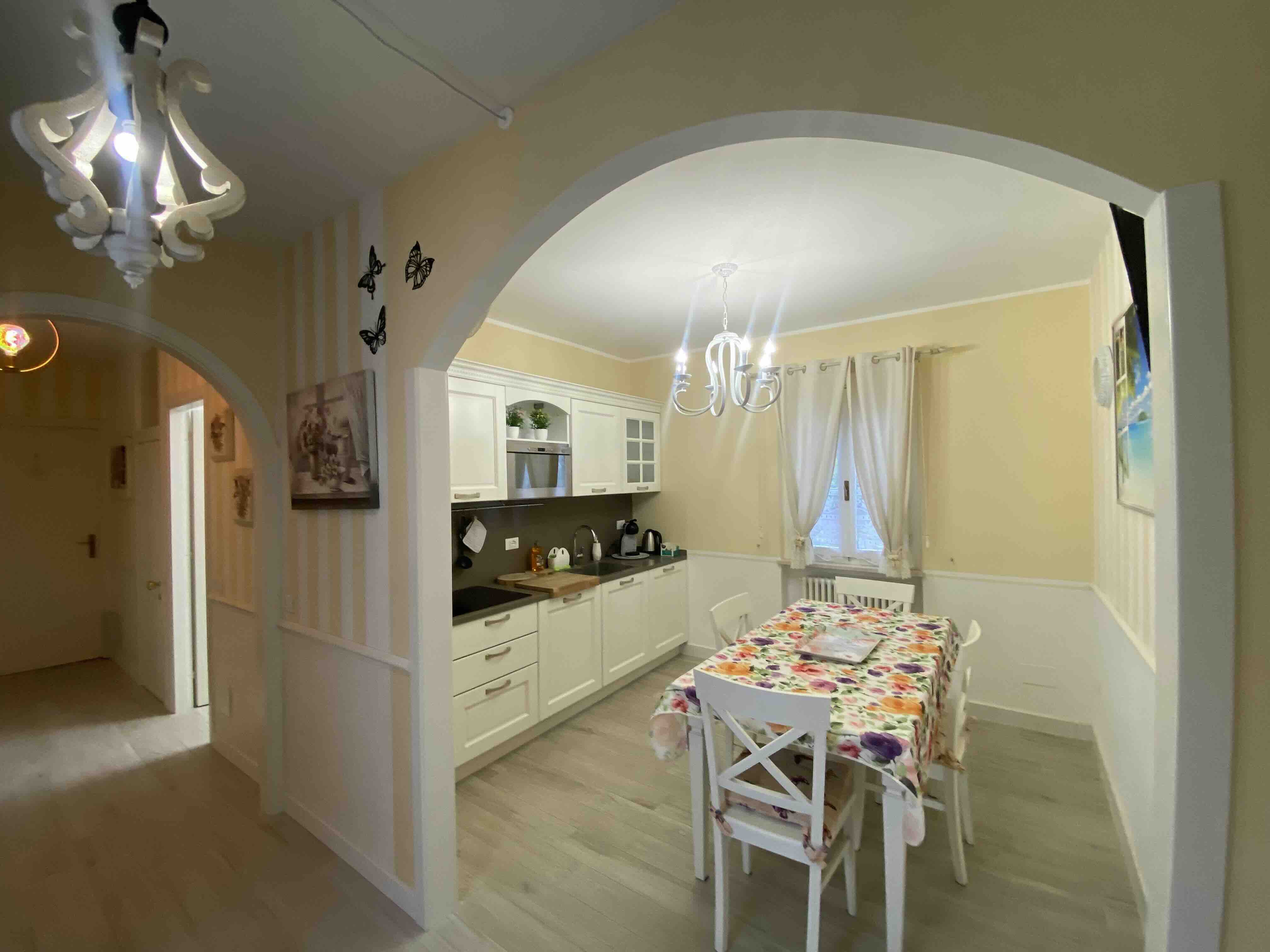 Apartment with 2 bedrooms and terrace image 5
